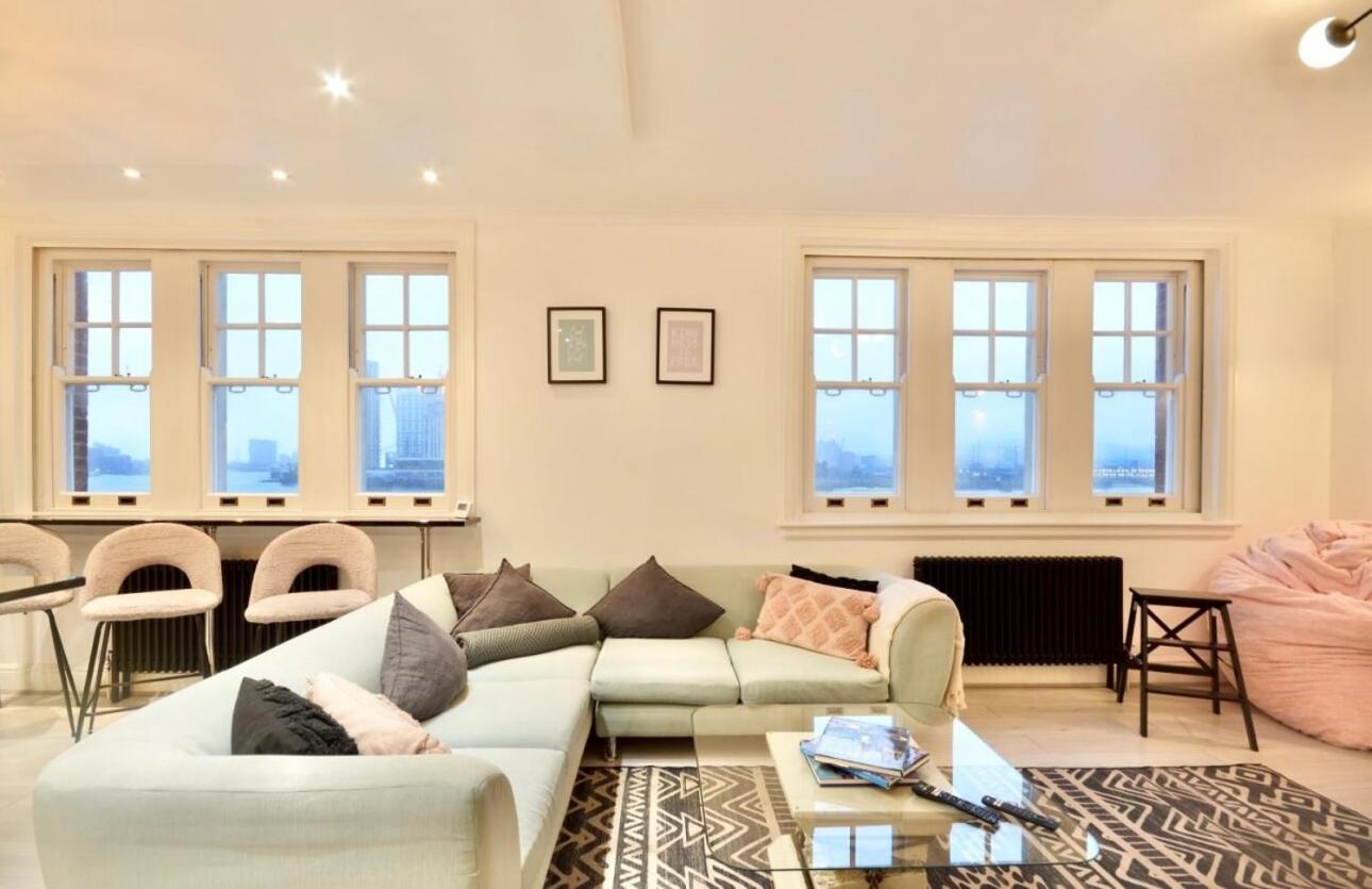 3 X Bedroom Riverside Flat With Hot Tub On Roof Terrace London Eksteriør billede